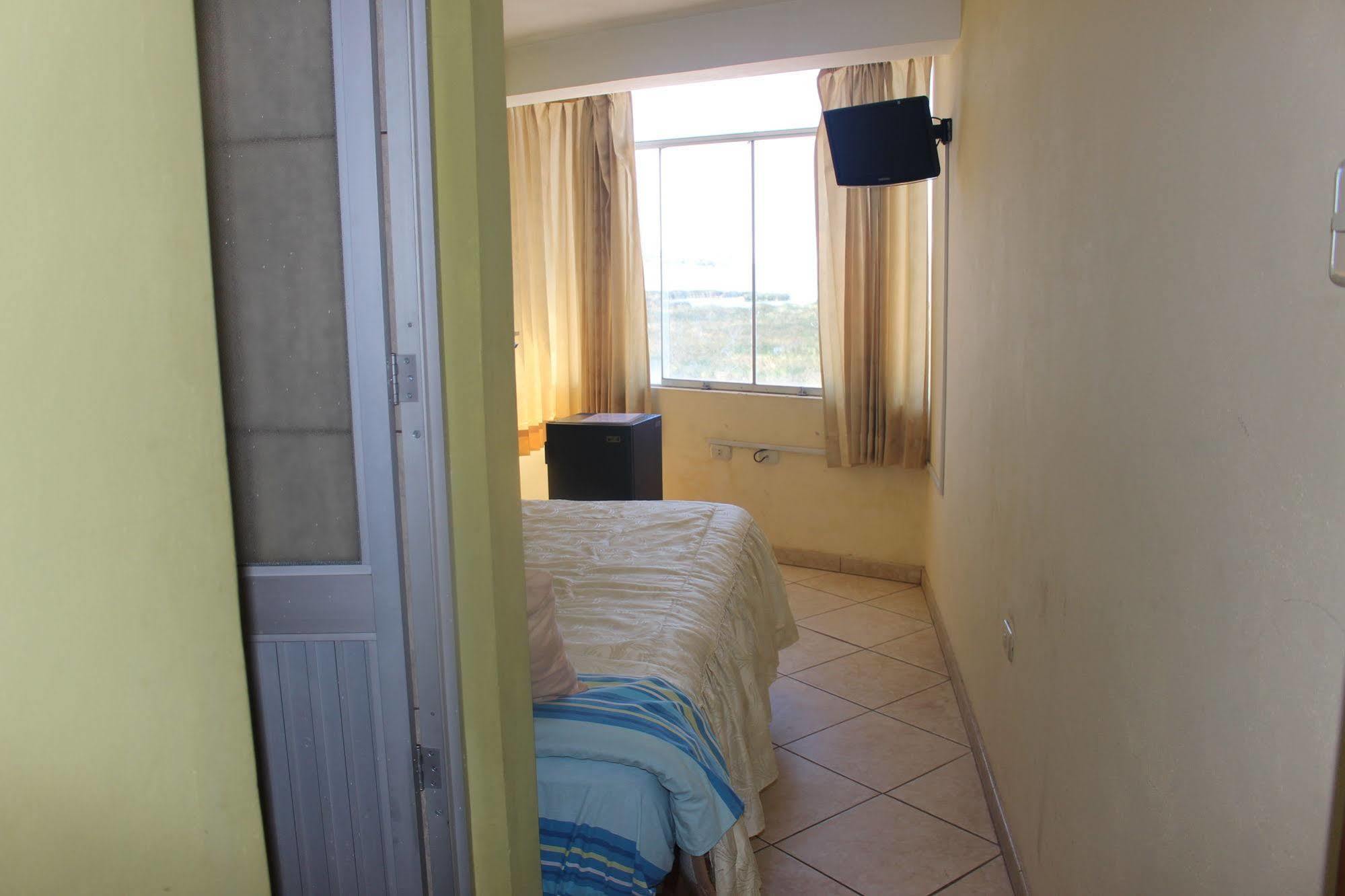 Posada De Percybal Lago Inn Puno Kültér fotó