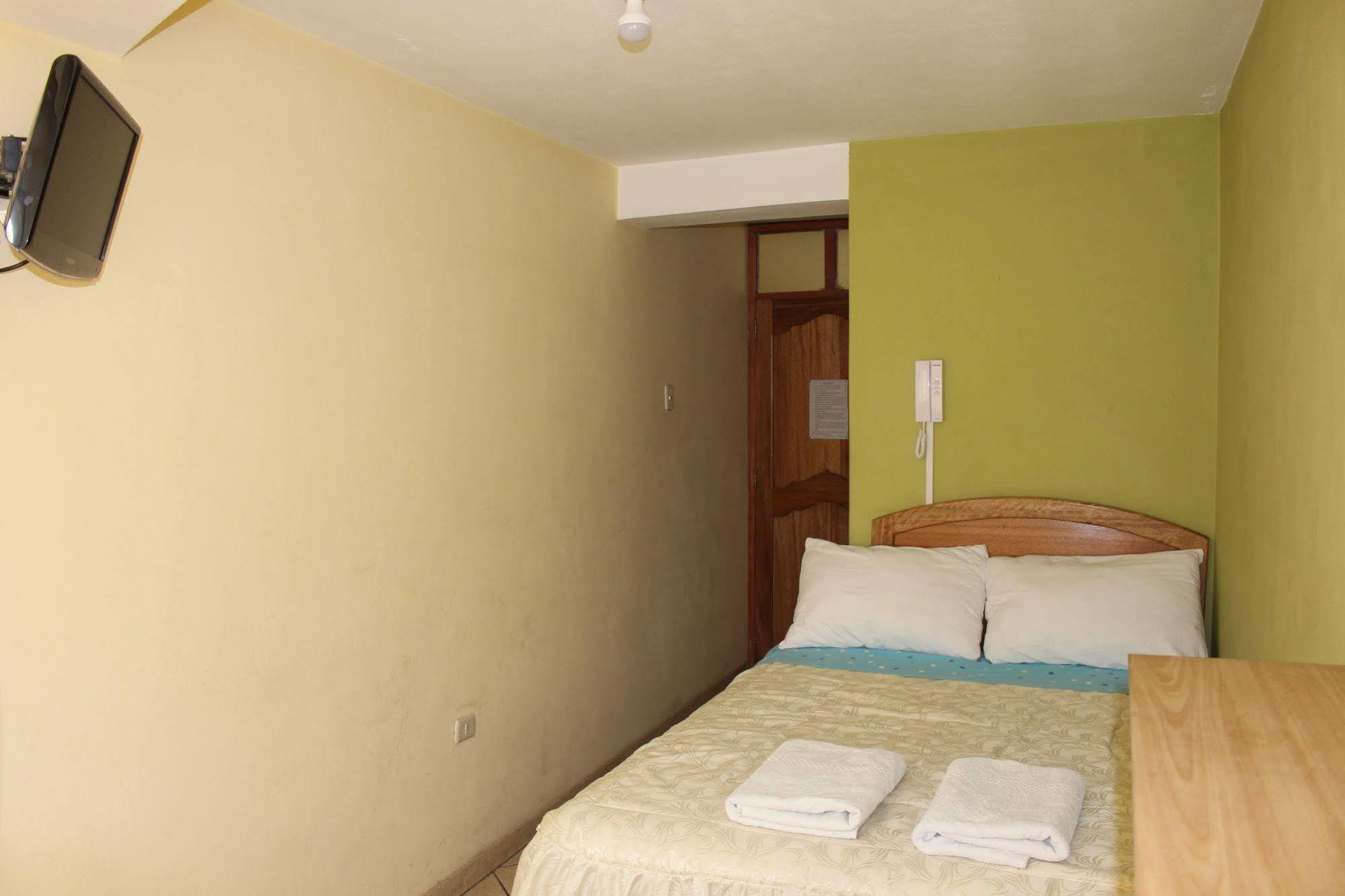 Posada De Percybal Lago Inn Puno Kültér fotó